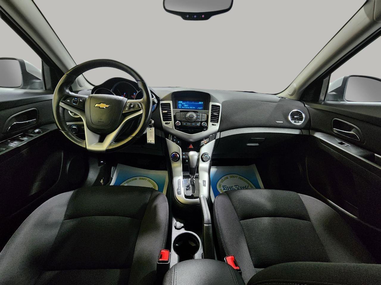 Used 2014 Chevrolet Cruze LT image 22