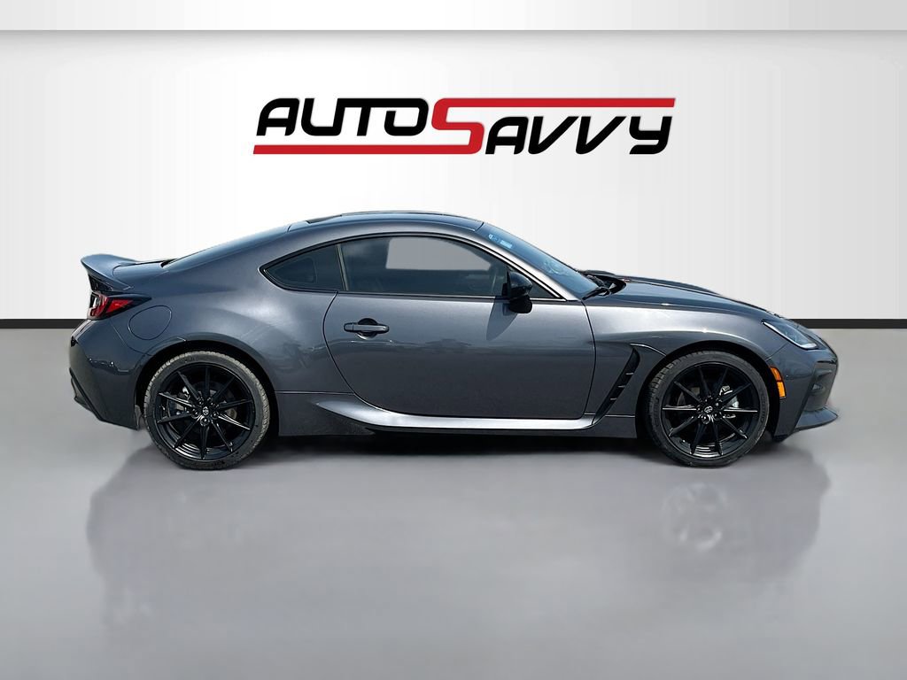 Used 2024 Toyota GR86 Premium image 8