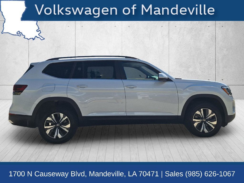Certified 2026 Volkswagen Atlas SE FWD image 4
