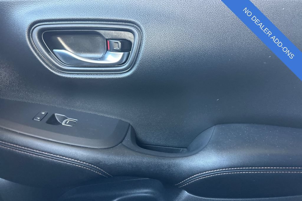 Used 2023 Honda HR-V Sport image 19