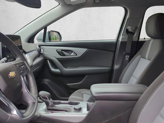 Used 2023 Chevrolet Blazer LT w/ Convenience Package image 10