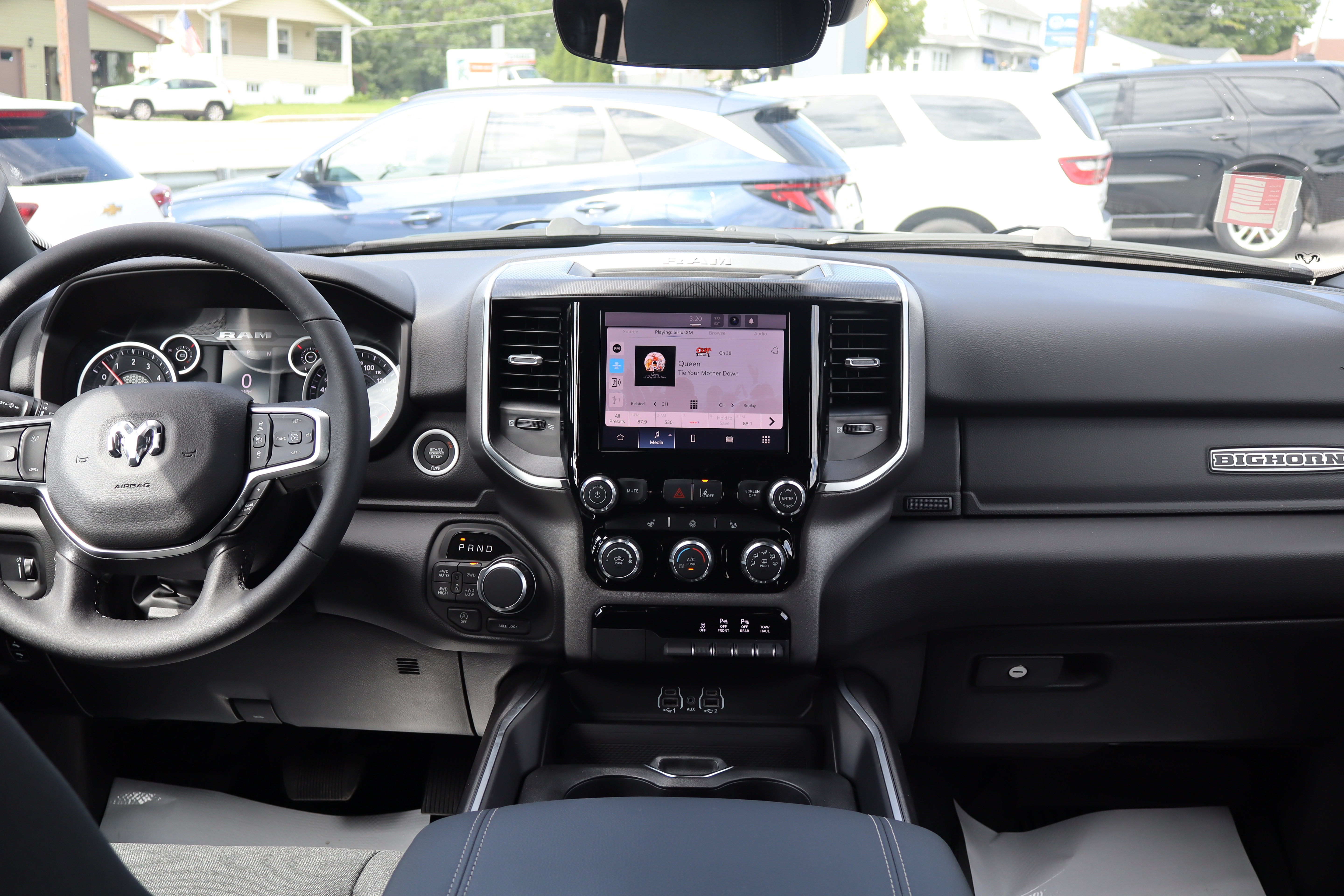 Used 2026 RAM 1500 Big Horn w/ Night Edition AWD/4WD image 13