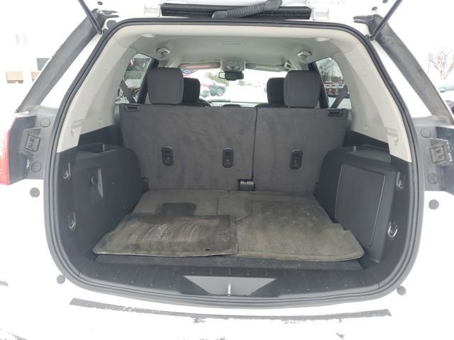 Used 2017 GMC Terrain SLE image 27