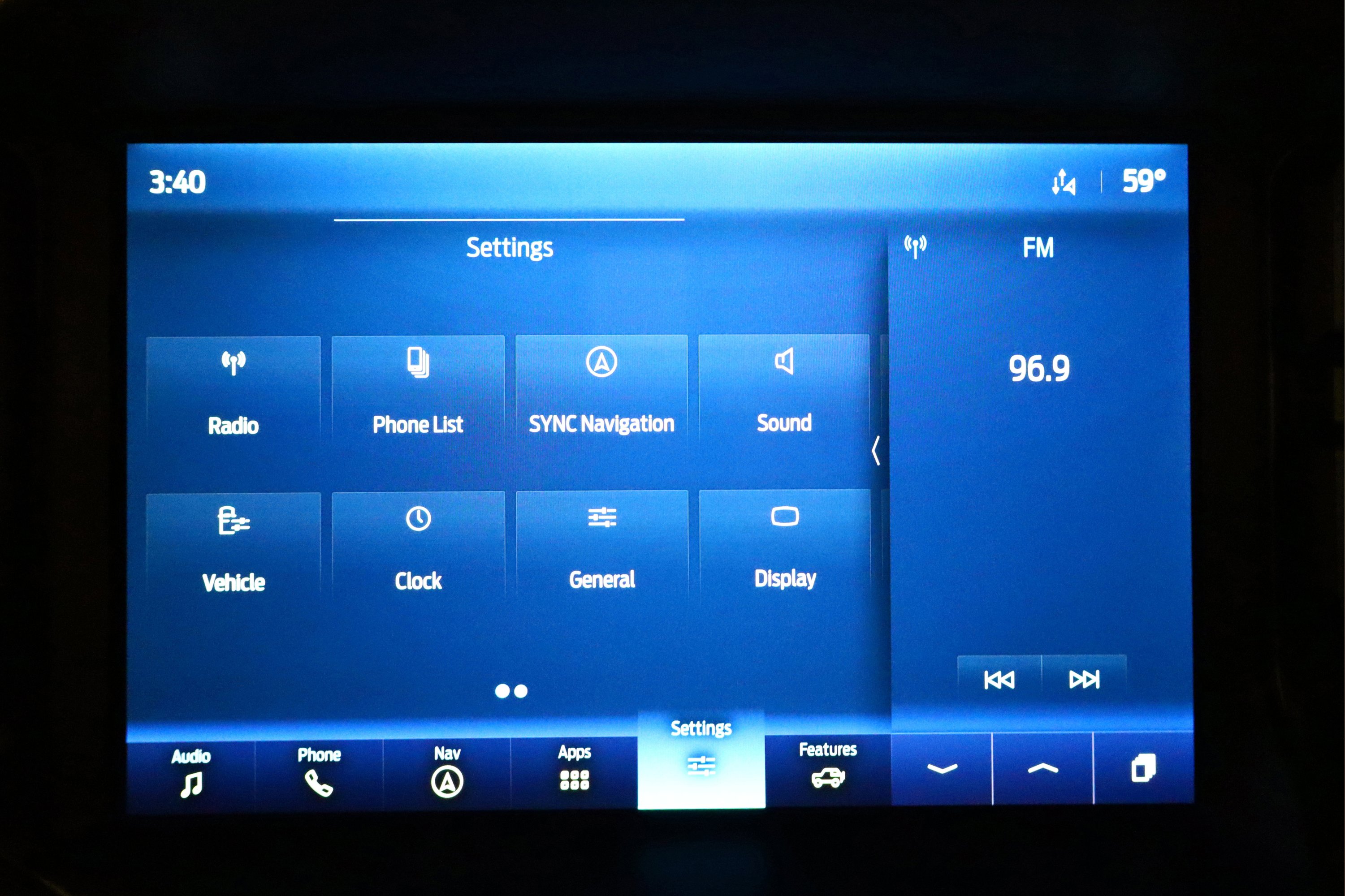 Used 2023 Ford Bronco Everglades image 35