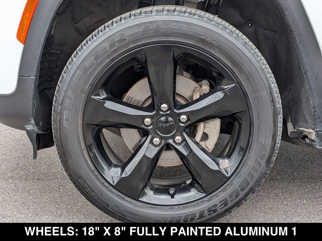 Used 2023 Jeep Grand Cherokee Altitude AWD/4WD image 16