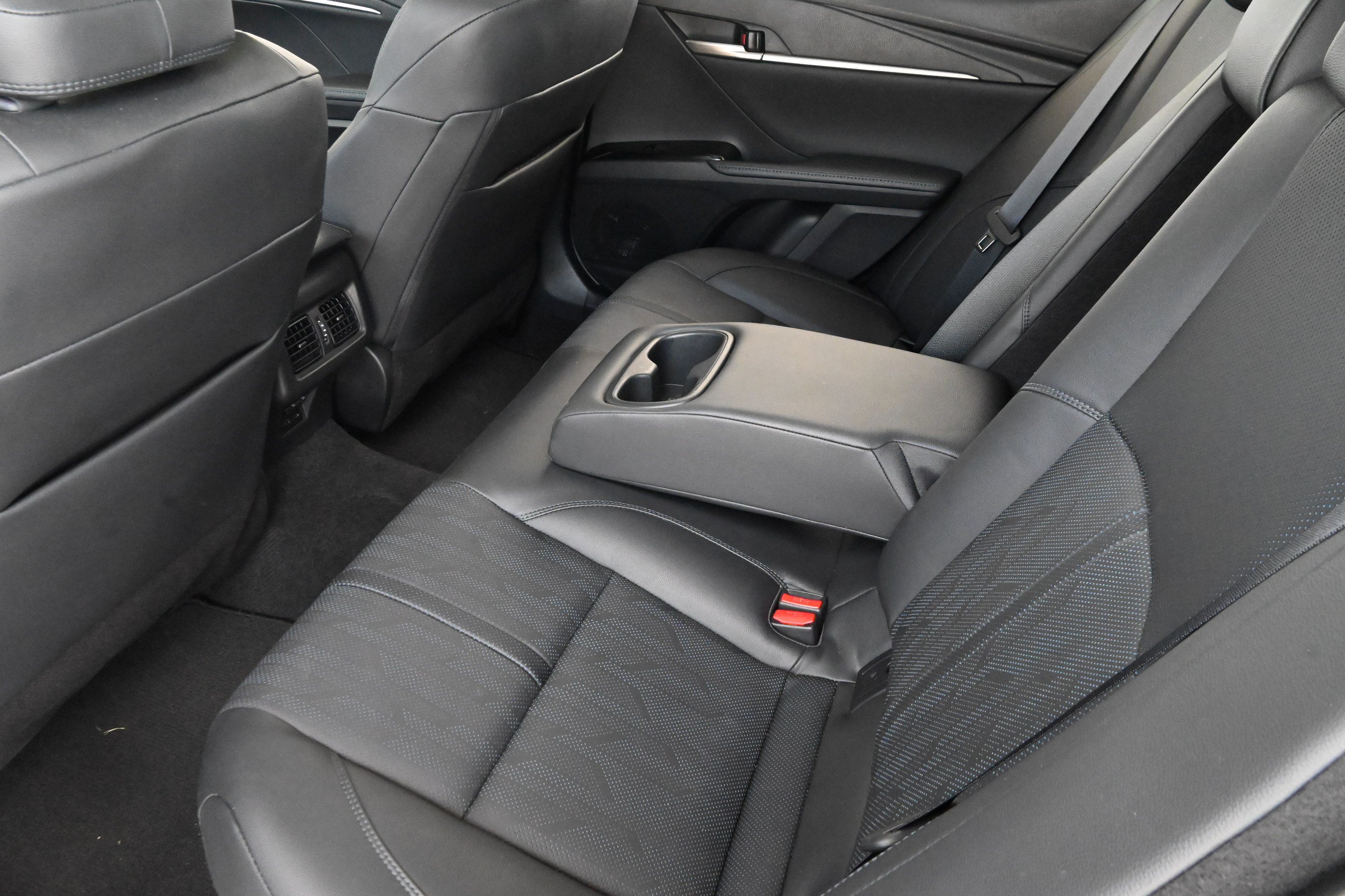 Used 2025 Toyota Camry XSE w/ Premium Plus Package FWD image 12