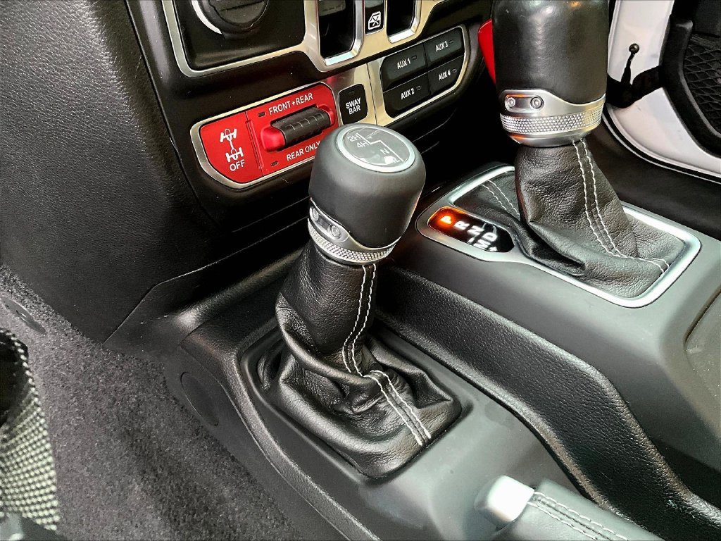 Used 2019 Jeep Wrangler Unlimited Rubicon AWD/4WD image 16