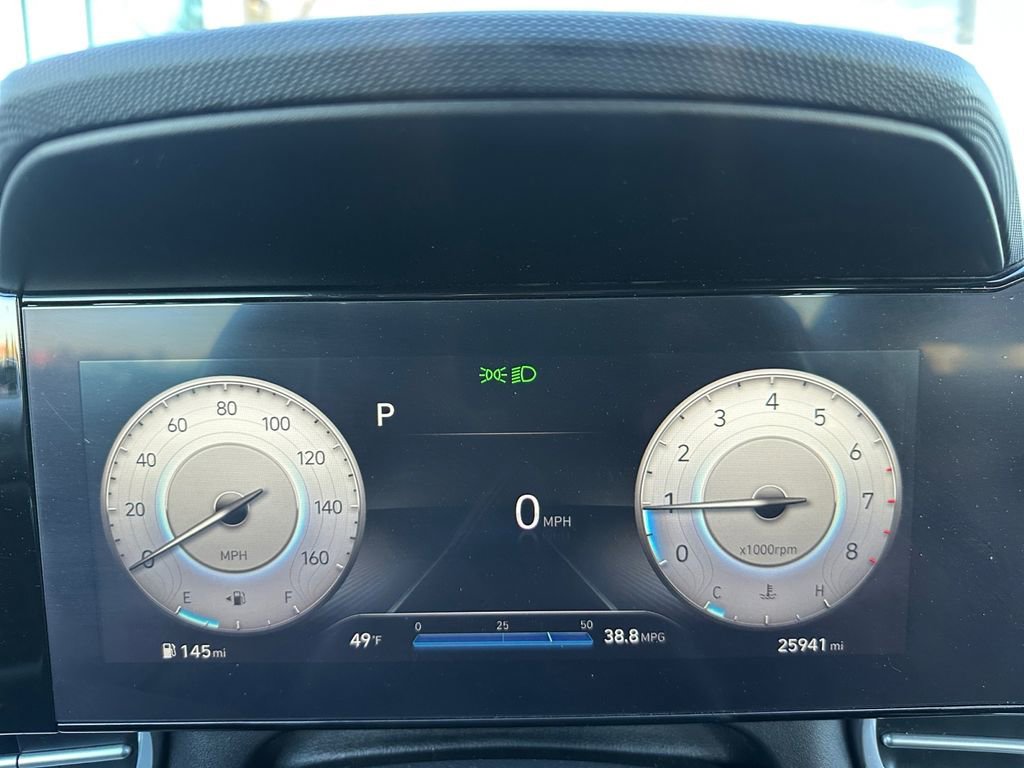 Used 2023 Hyundai Elantra SEL w/ Convenience Package image 10