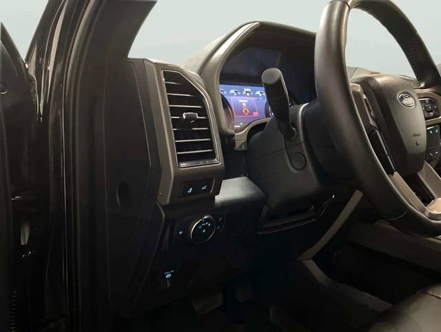 Used 2021 Ford Expedition XLT RWD image 32