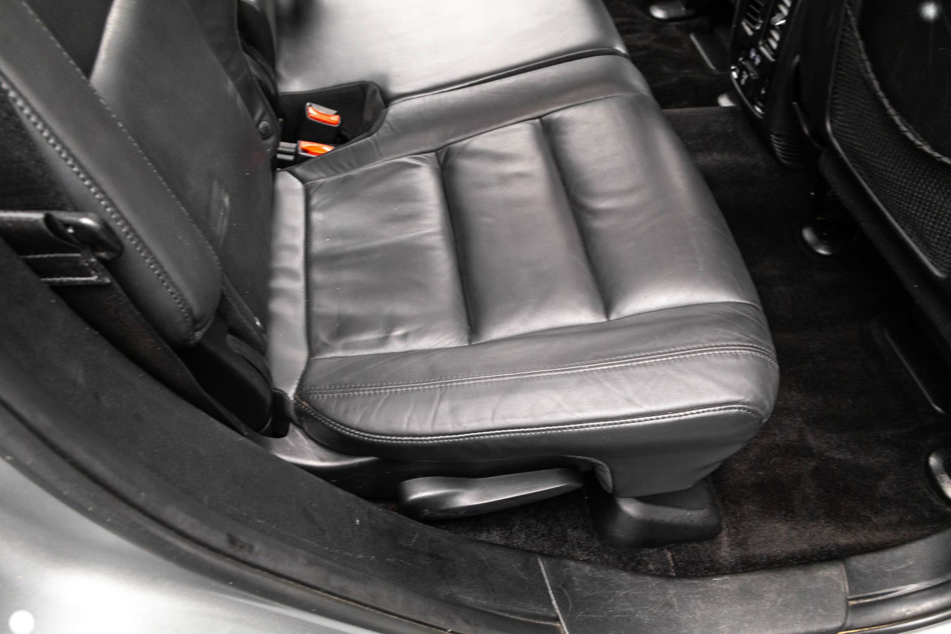 Used 2018 Jeep Grand Cherokee Limited image 34