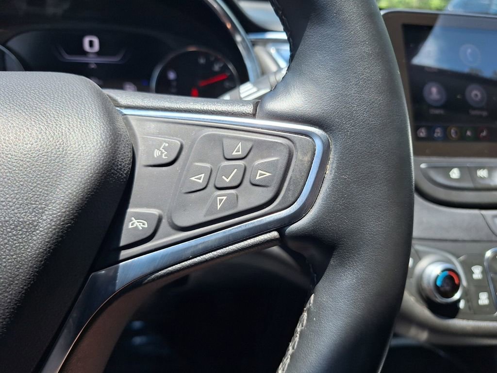 Used 2024 Chevrolet Malibu LT FWD image 16