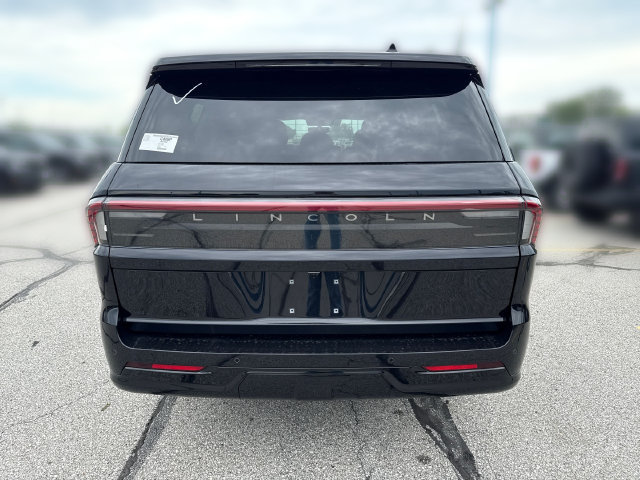 New 2027 Lincoln Navigator L Reserve AWD/4WD image 7