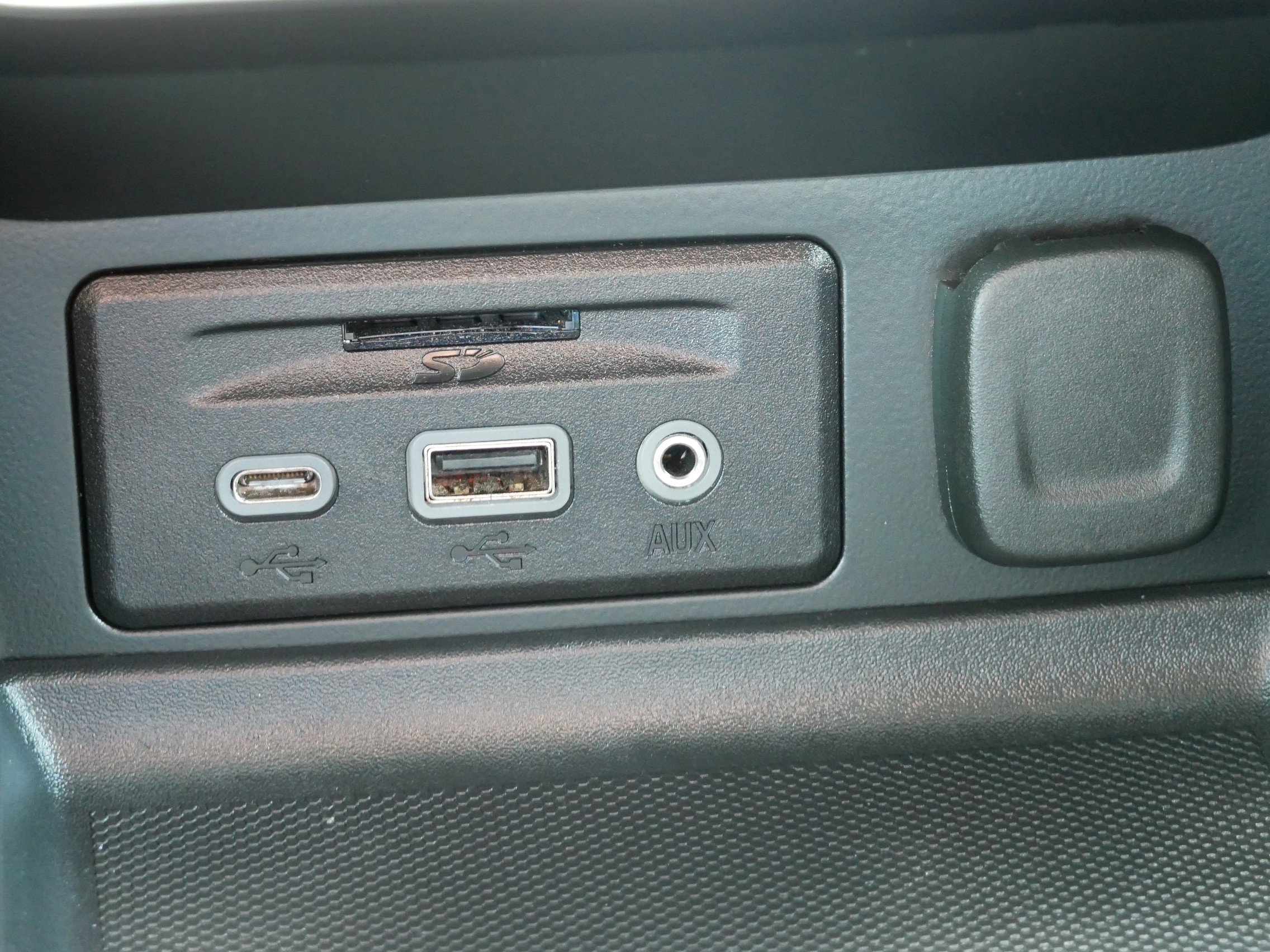 Used 2019 GMC Terrain SLT image 27