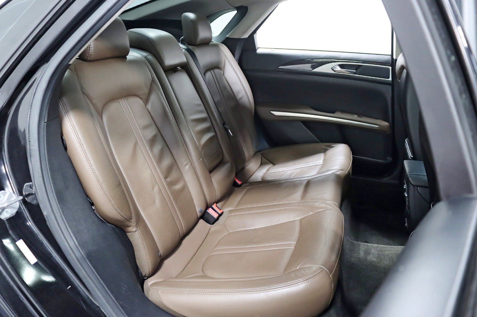 Used 2015 Lincoln MKZ AWD w/ Equipment Group 102A Reserve image 21