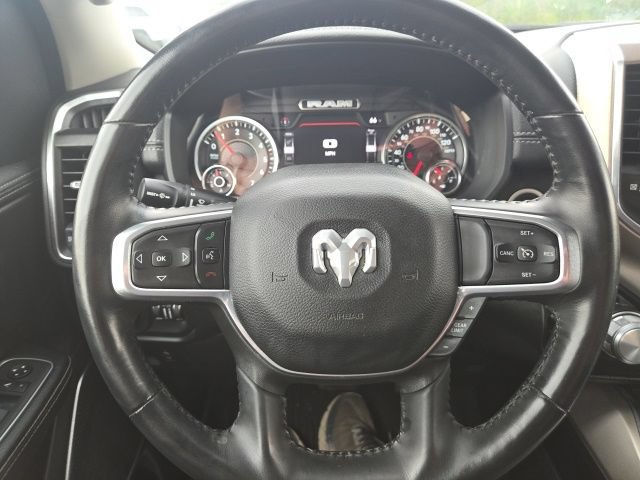Used 2022 RAM 1500 Laramie AWD/4WD image 17