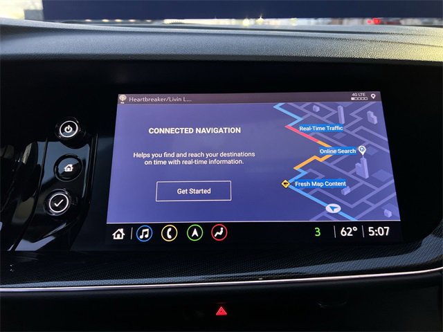 Used 2021 Buick Envision Essence w/ Technology Package I image 16