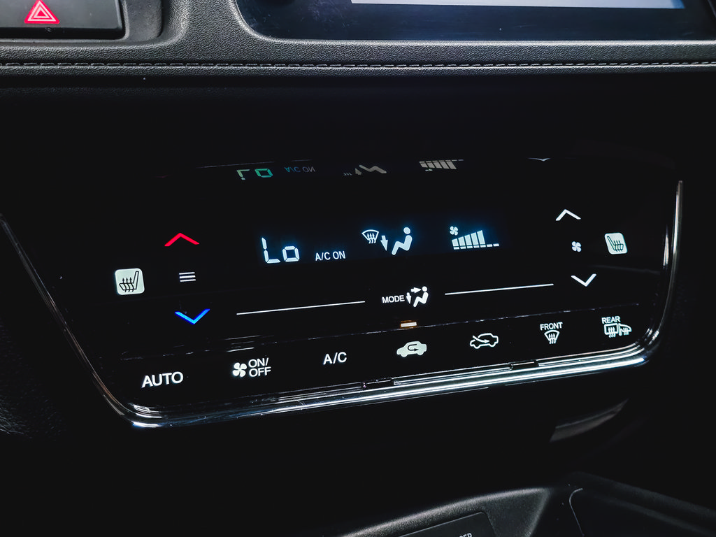 Used 2022 Honda HR-V EX image 27