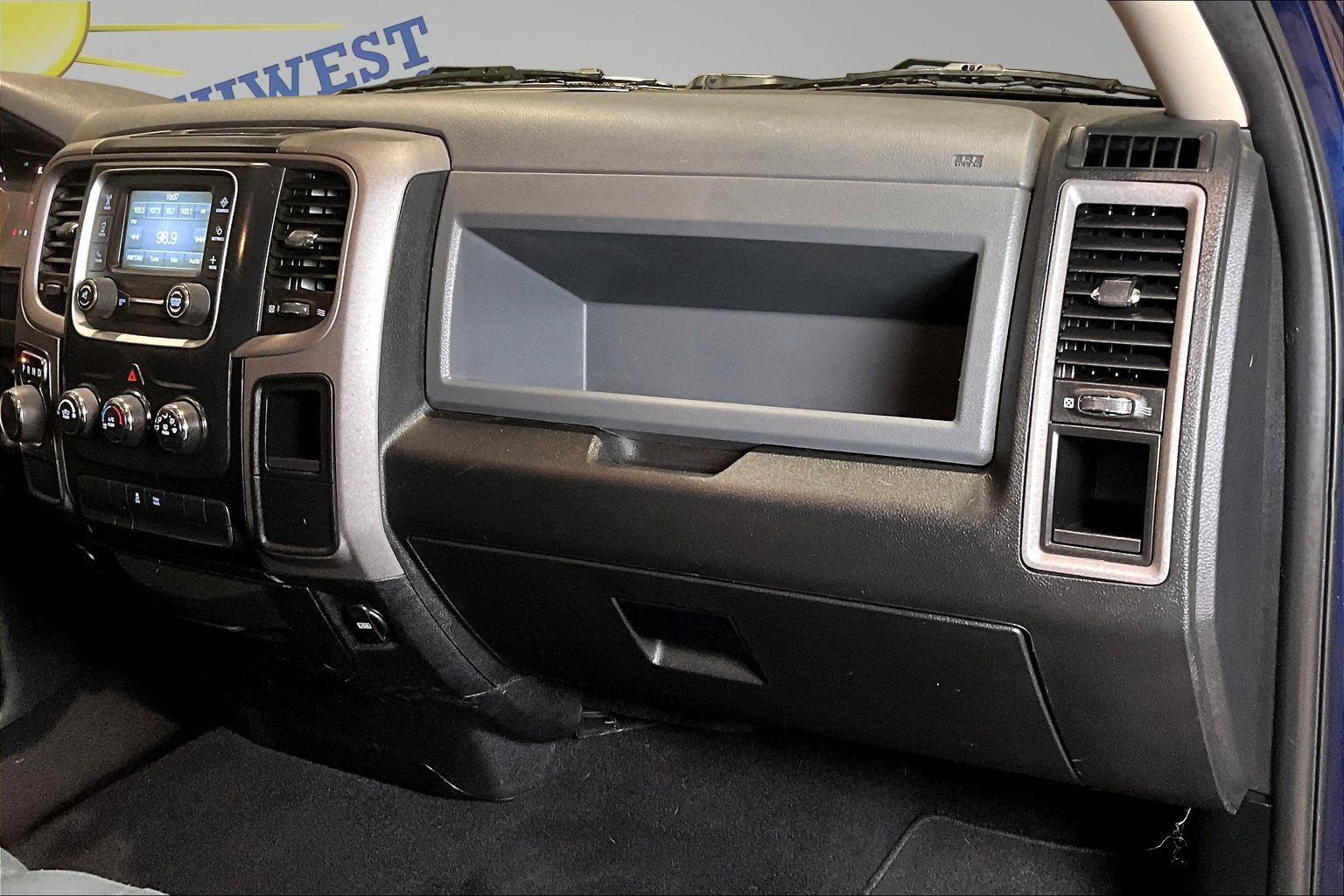 Used 2018 RAM 1500 Express RWD image 23