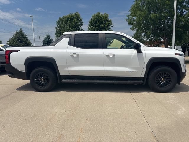 New 2024 Chevrolet Silverado EV W/T AWD/4WD image 32