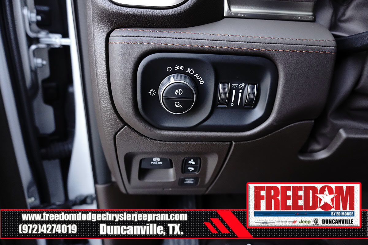 Used 2026 RAM 1500 Limited AWD/4WD image 29