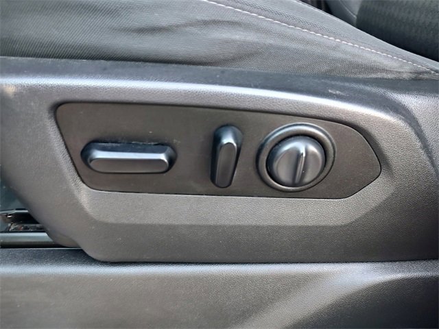 Used 2021 Chevrolet Silverado 2500 LT w/ Convenience Package image 30