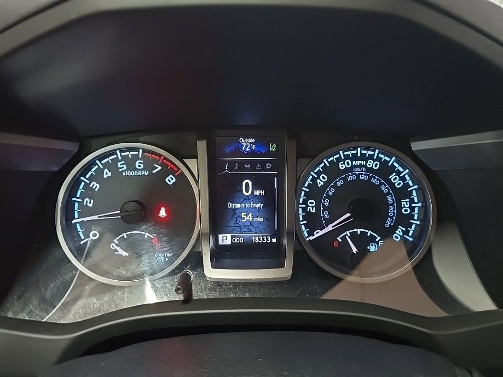 Used 2019 Toyota Tacoma SR5 AWD/4WD image 26