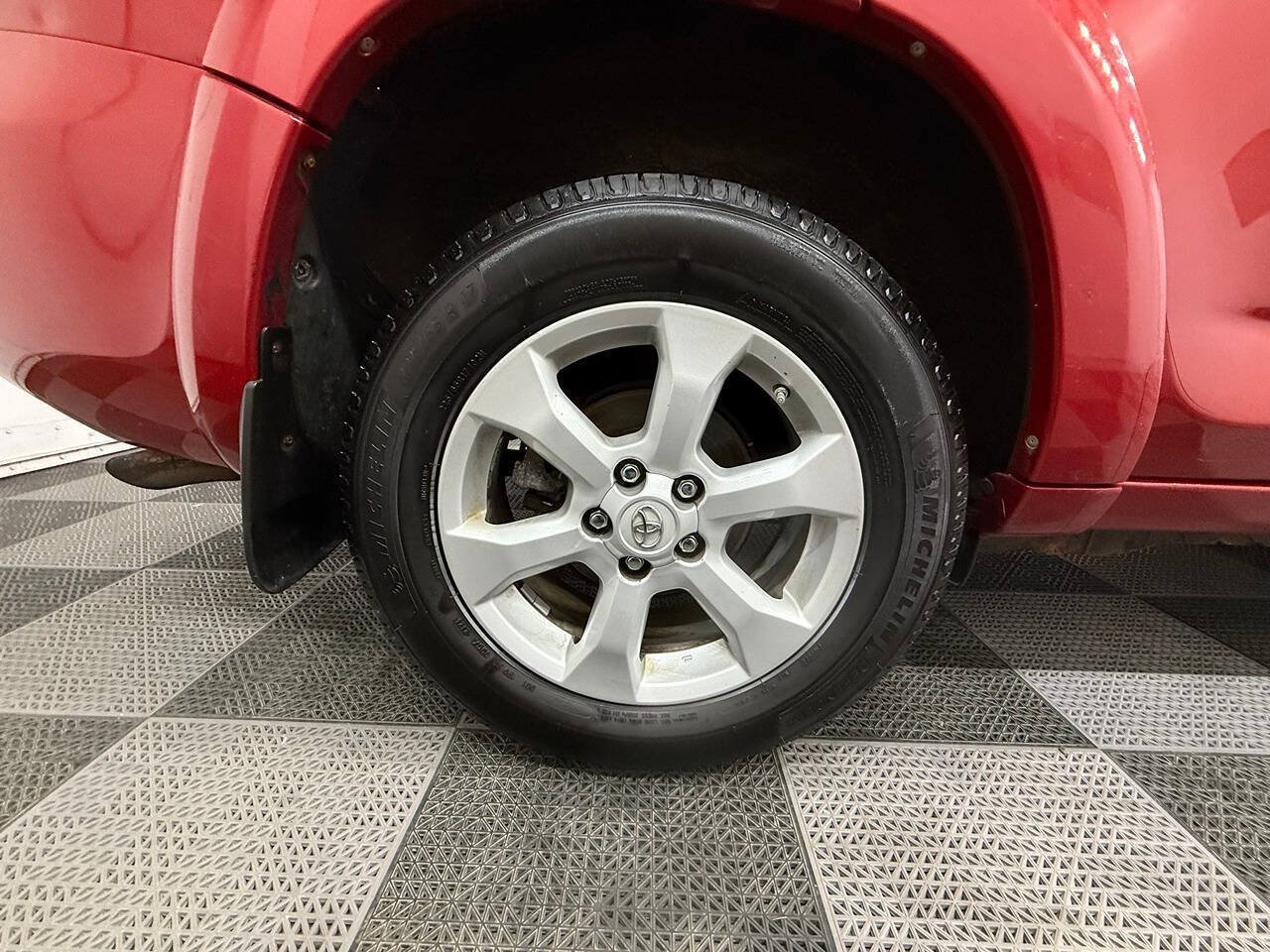 Used 2012 Toyota RAV4 Limited w/ Premium Plus Value Pkg AWD/4WD image 31