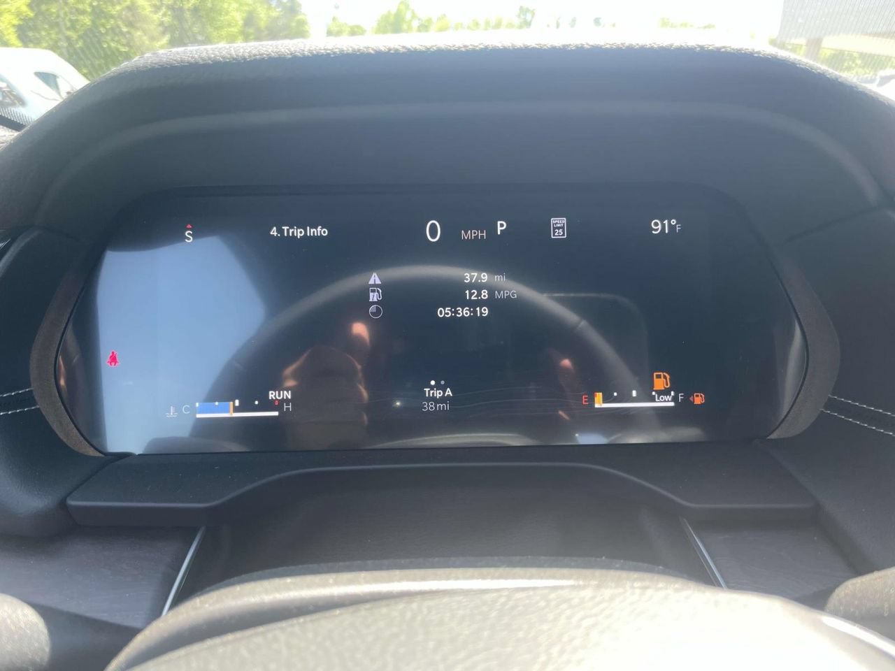 New 2026 Jeep Grand Cherokee L Limited w/ Luxury Tech Group II AWD/4WD image 31