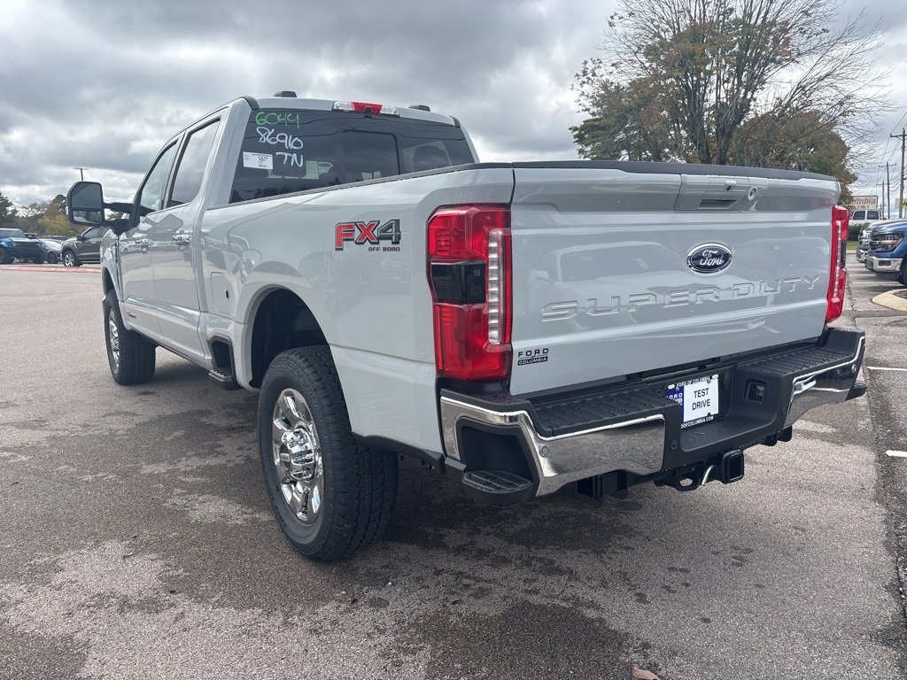 New 2026 Ford F350 Lariat image 7