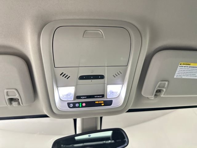 Used 2018 Buick Regal Preferred image 24