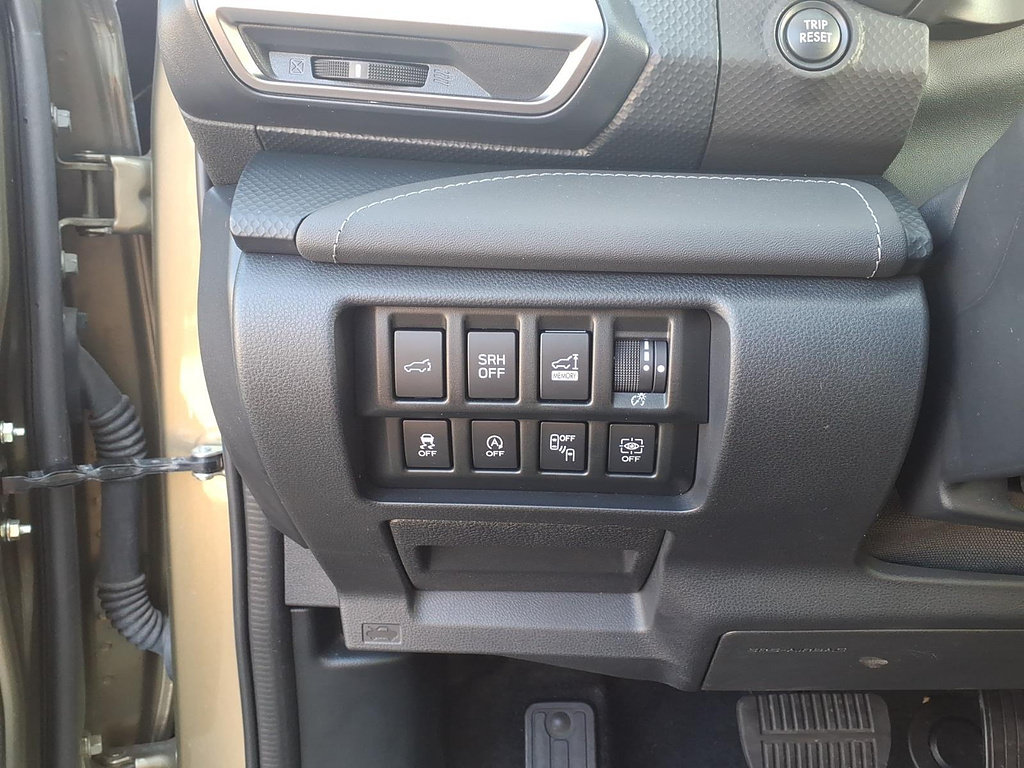 Used 2022 Subaru Forester Touring AWD/4WD image 16