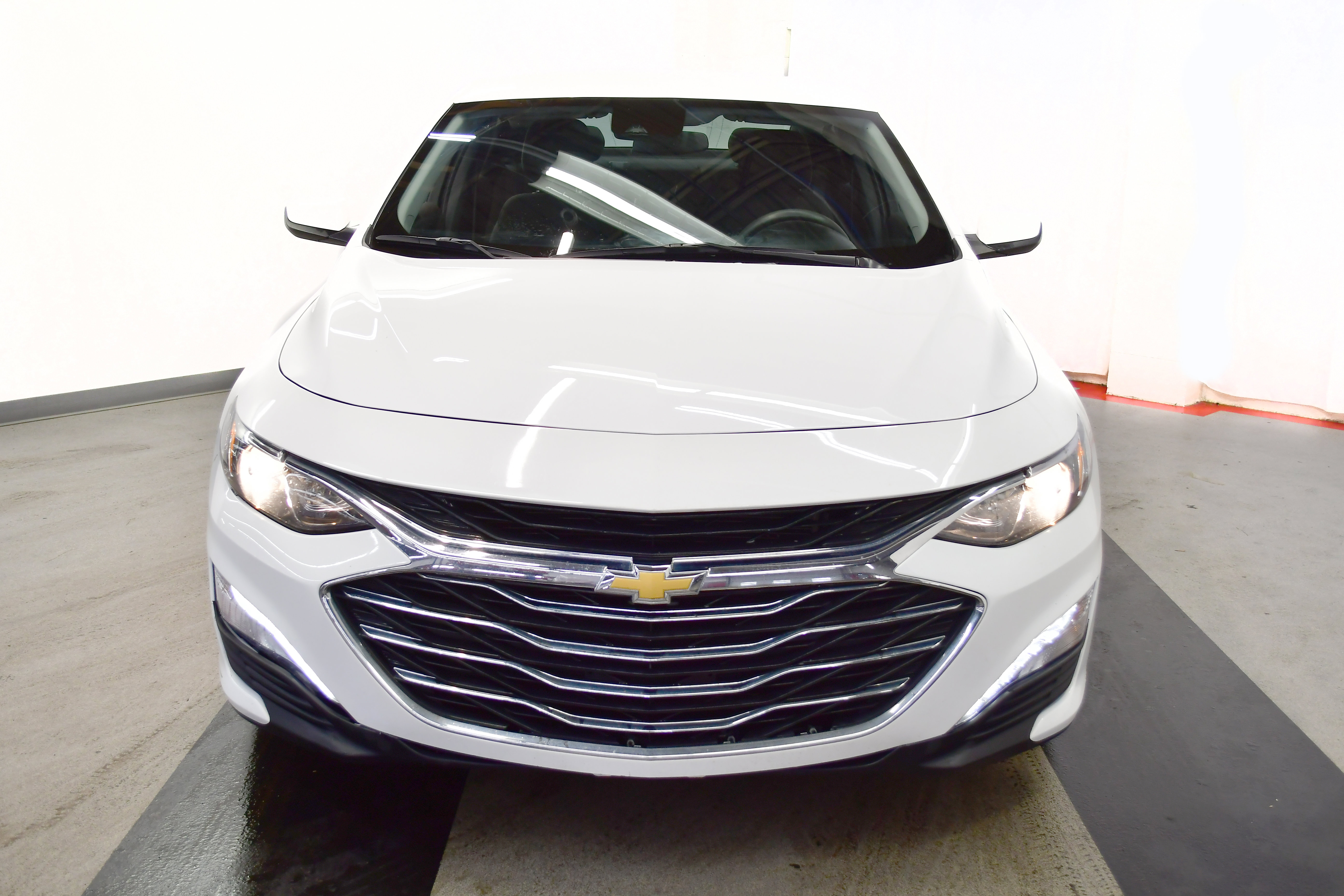 Used 2024 Chevrolet Malibu LT image 5