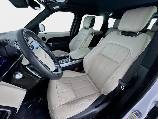 Certified 2022 Land Rover Range Rover Sport HSE Silver Edition image 11
