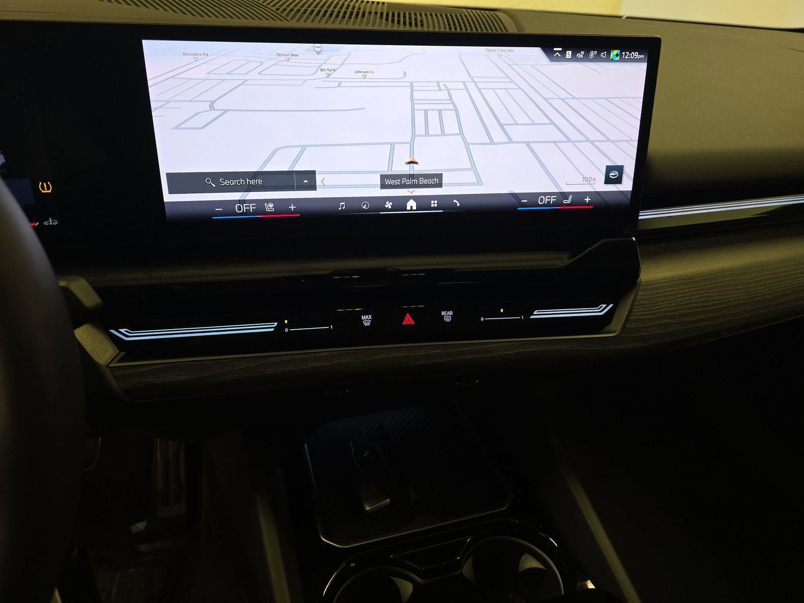 Used 2025 BMW 530i w/ M Sport Package image 24