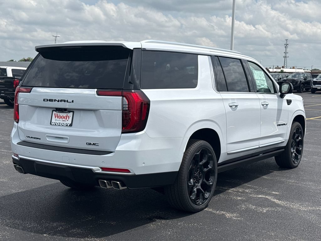 New 2026 GMC Yukon XL Denali w/ Denali Reserve Package AWD/4WD image 8