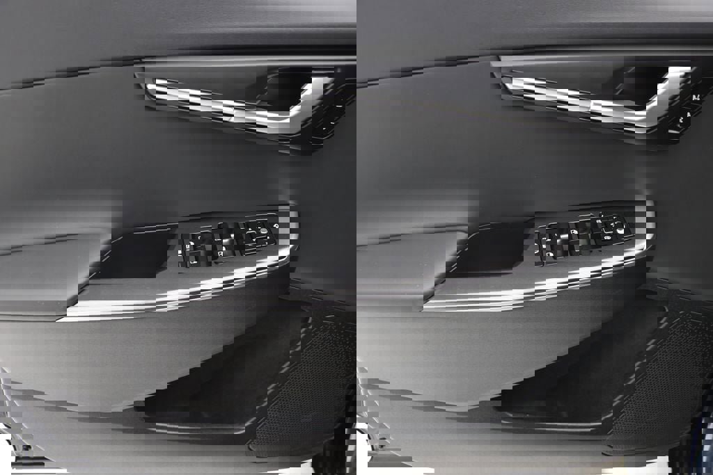 Used 2024 Kia EV6 Light image 15