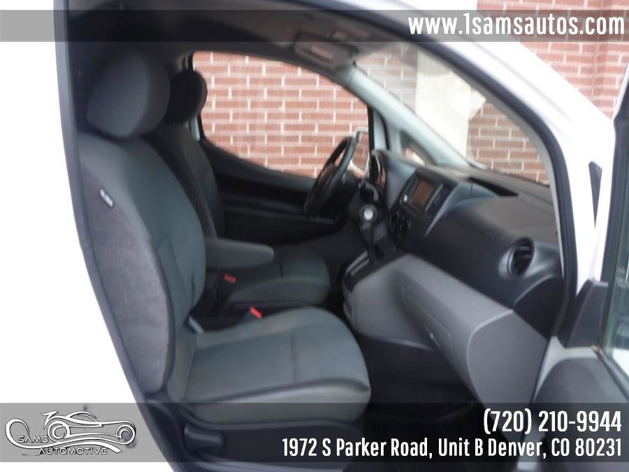 Used 2020 Nissan NV200 SV image 9