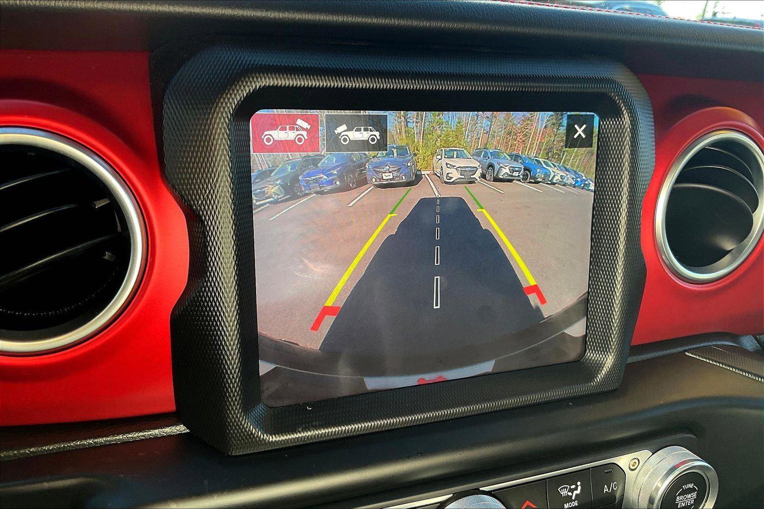 Used 2022 Jeep Wrangler Unlimited Rubicon w/ Steel Bumper Group image 23