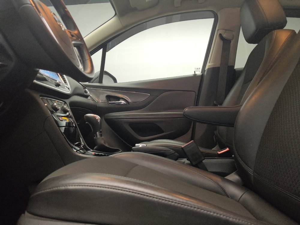 Used 2018 Buick Encore Preferred AWD/4WD image 17