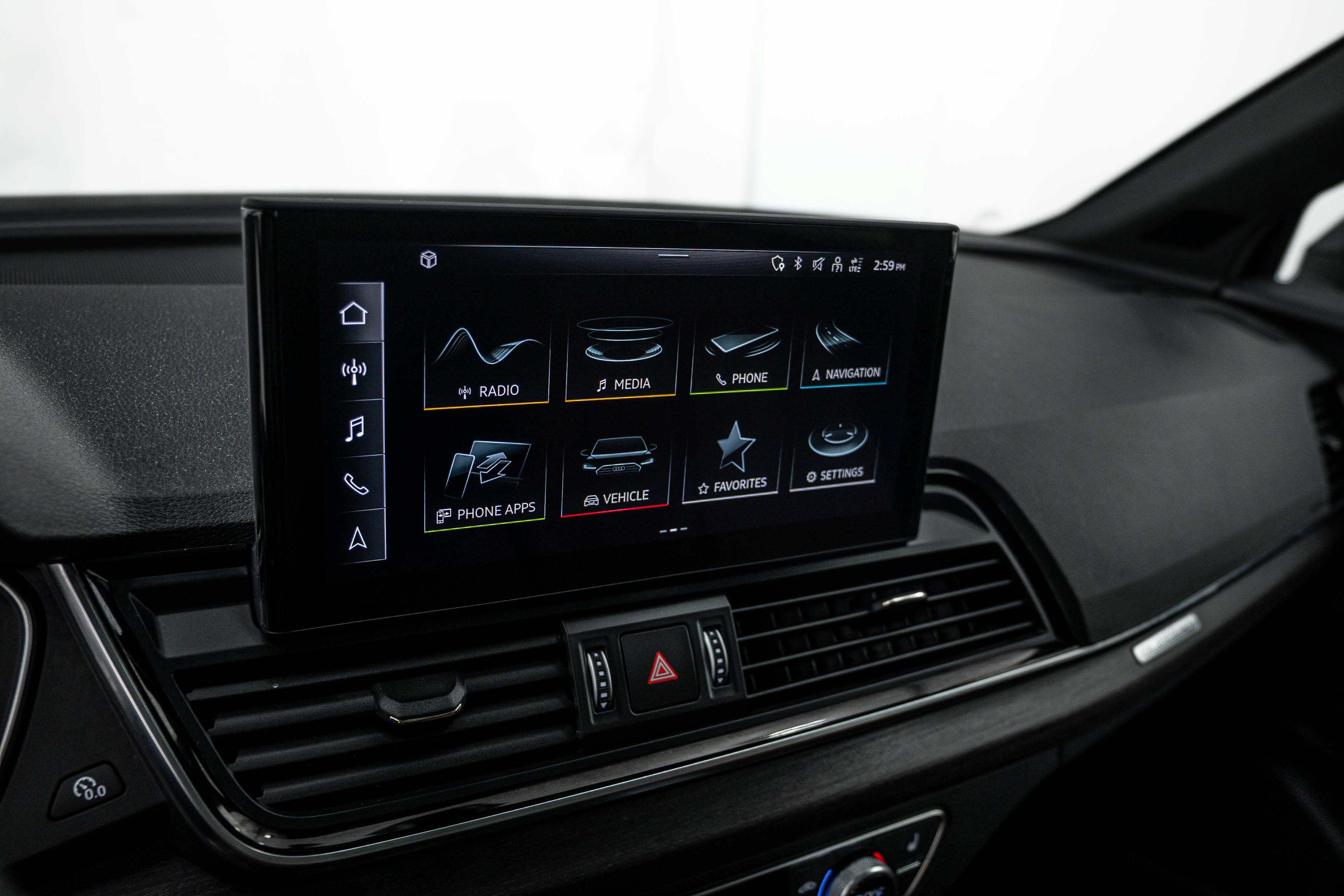 Certified 2023 Audi Q5 2.0T Premium Plus w/ Premium Plus Package AWD/4WD image 17