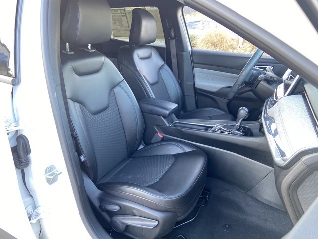 Used 2024 Jeep Compass Latitude image 19