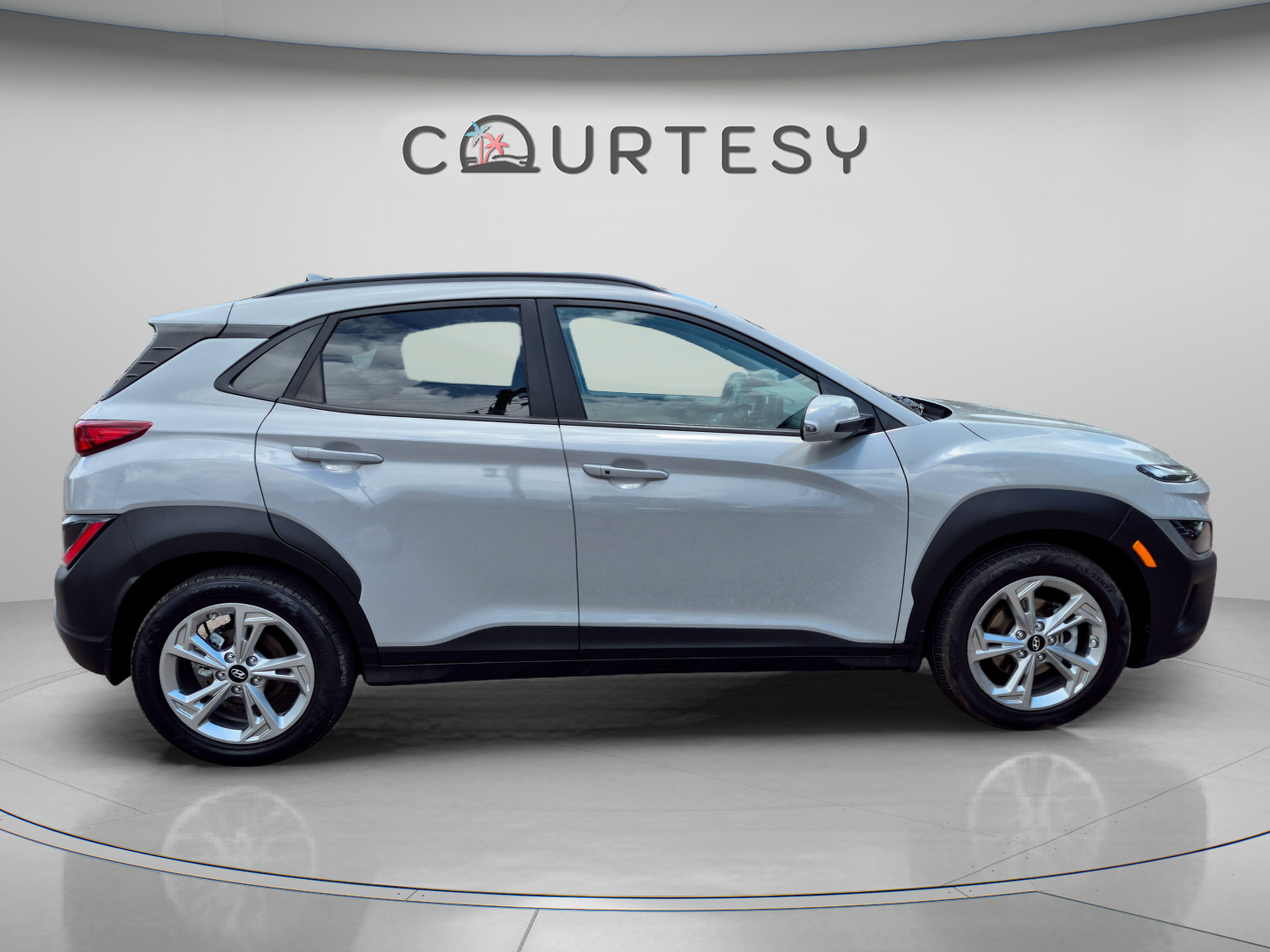 Certified 2022 Hyundai Kona SEL w/ Cargo Package FWD image 6