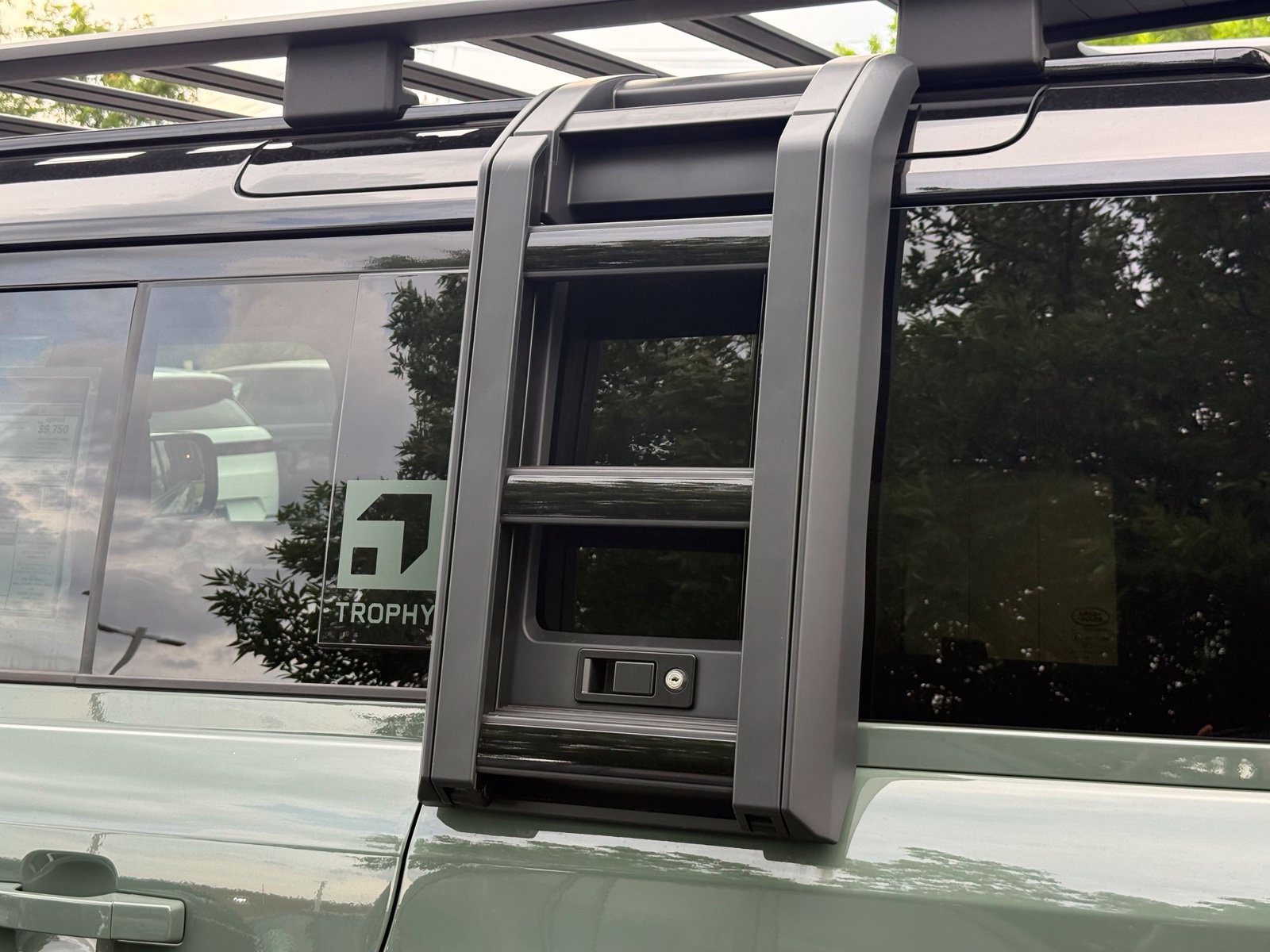 New 2026 Land Rover Defender 110 Trophy Edition AWD/4WD image 42
