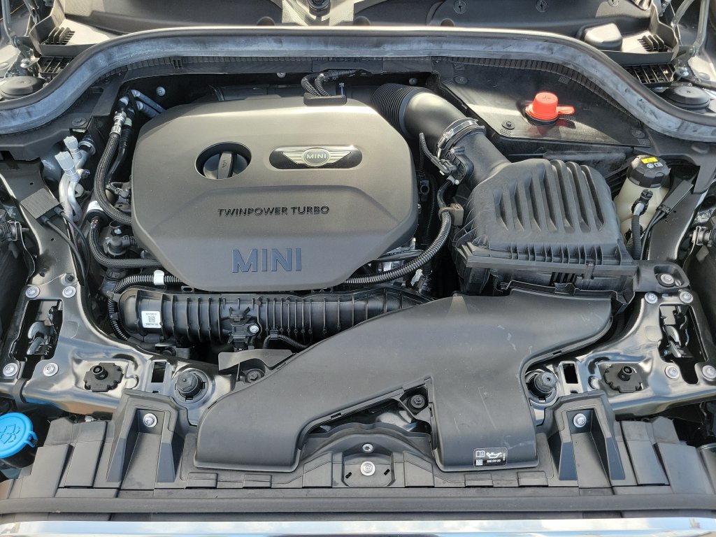 Used 2019 MINI Cooper S w/ Signature Upholstery Package FWD image 28