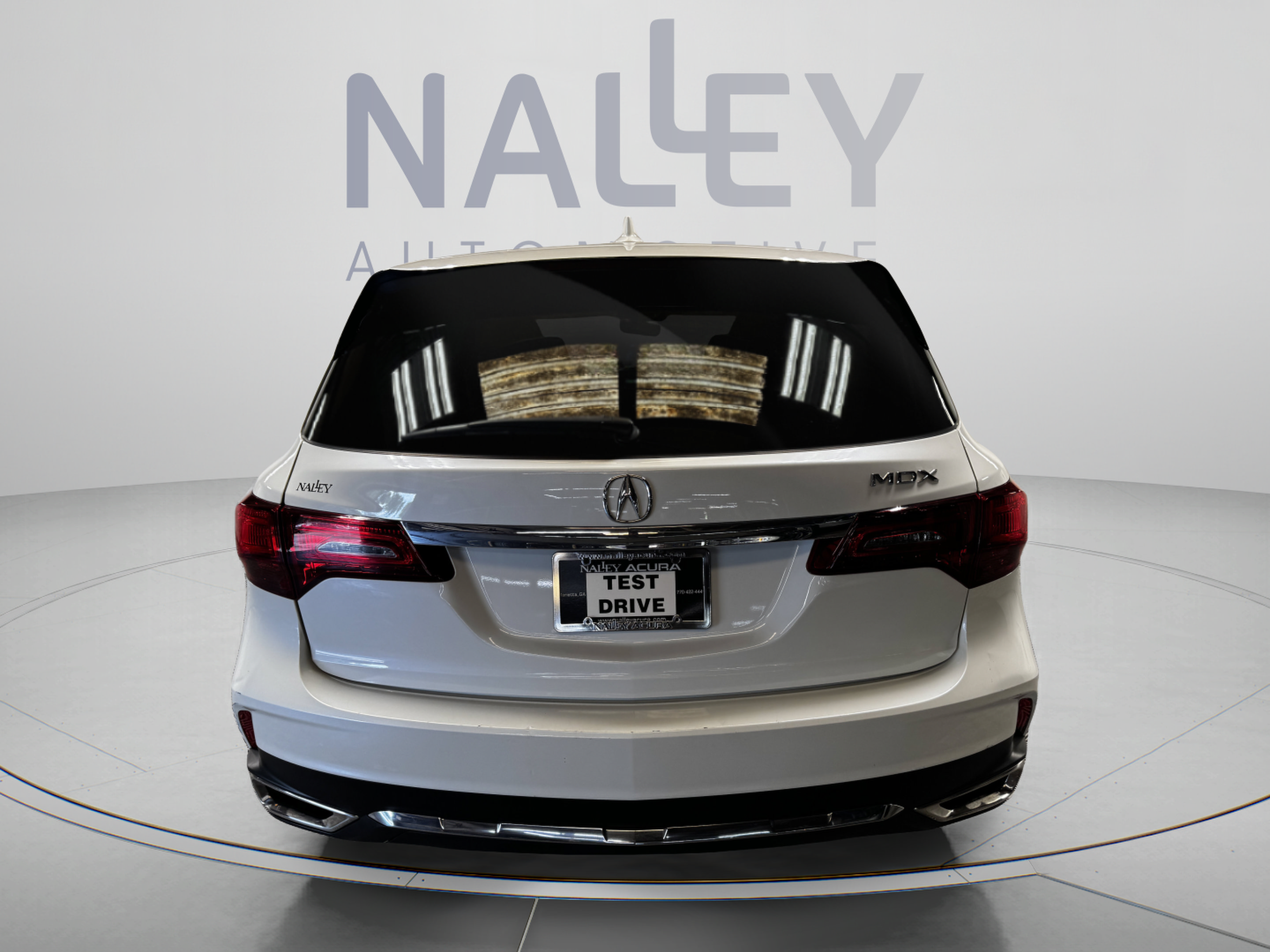 Certified 2018 Acura MDX w/ Technology Package FWD image 4