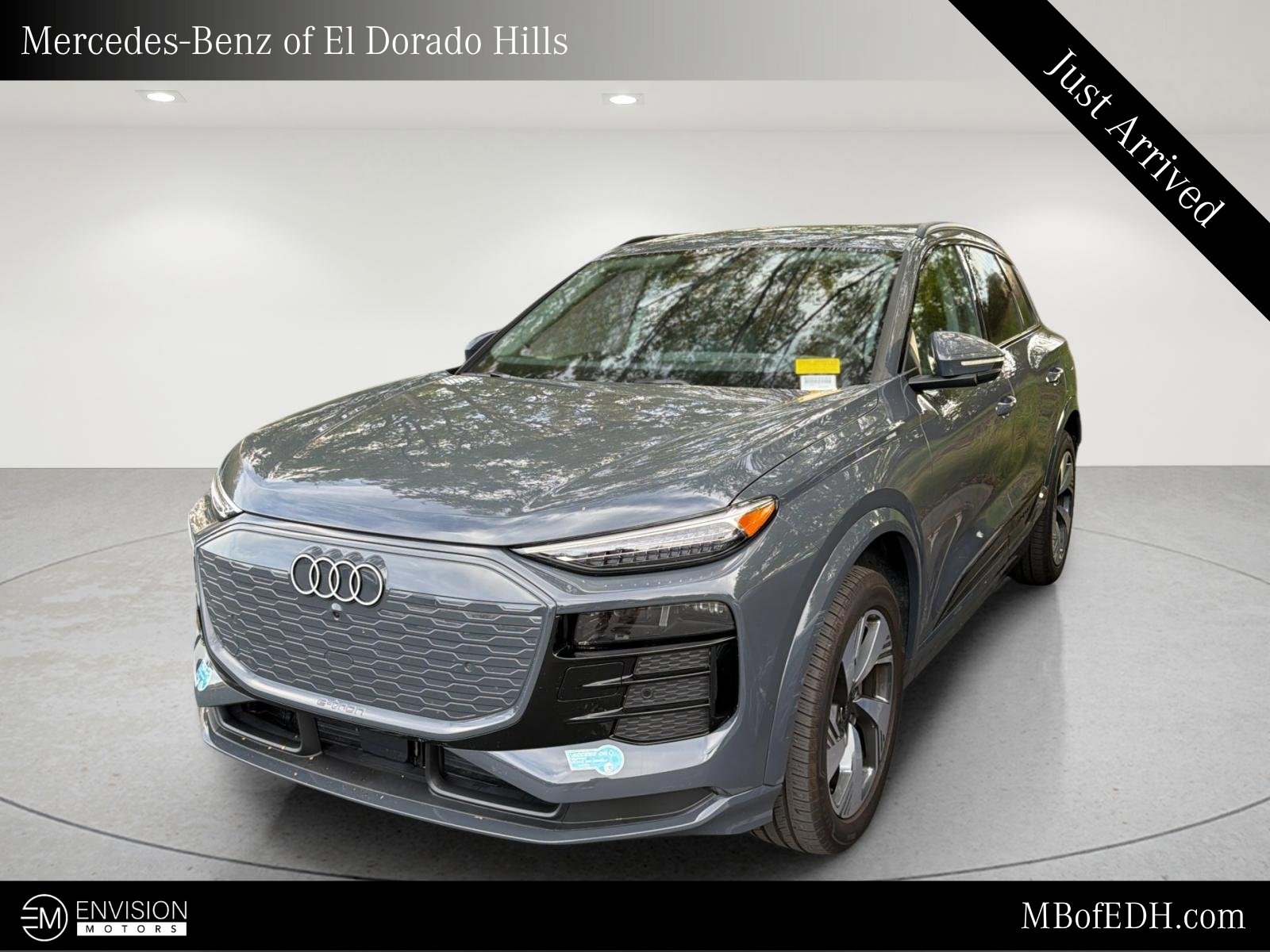 Used 2025 Audi Q6 e-tron Premium Plus AWD/4WD image 1