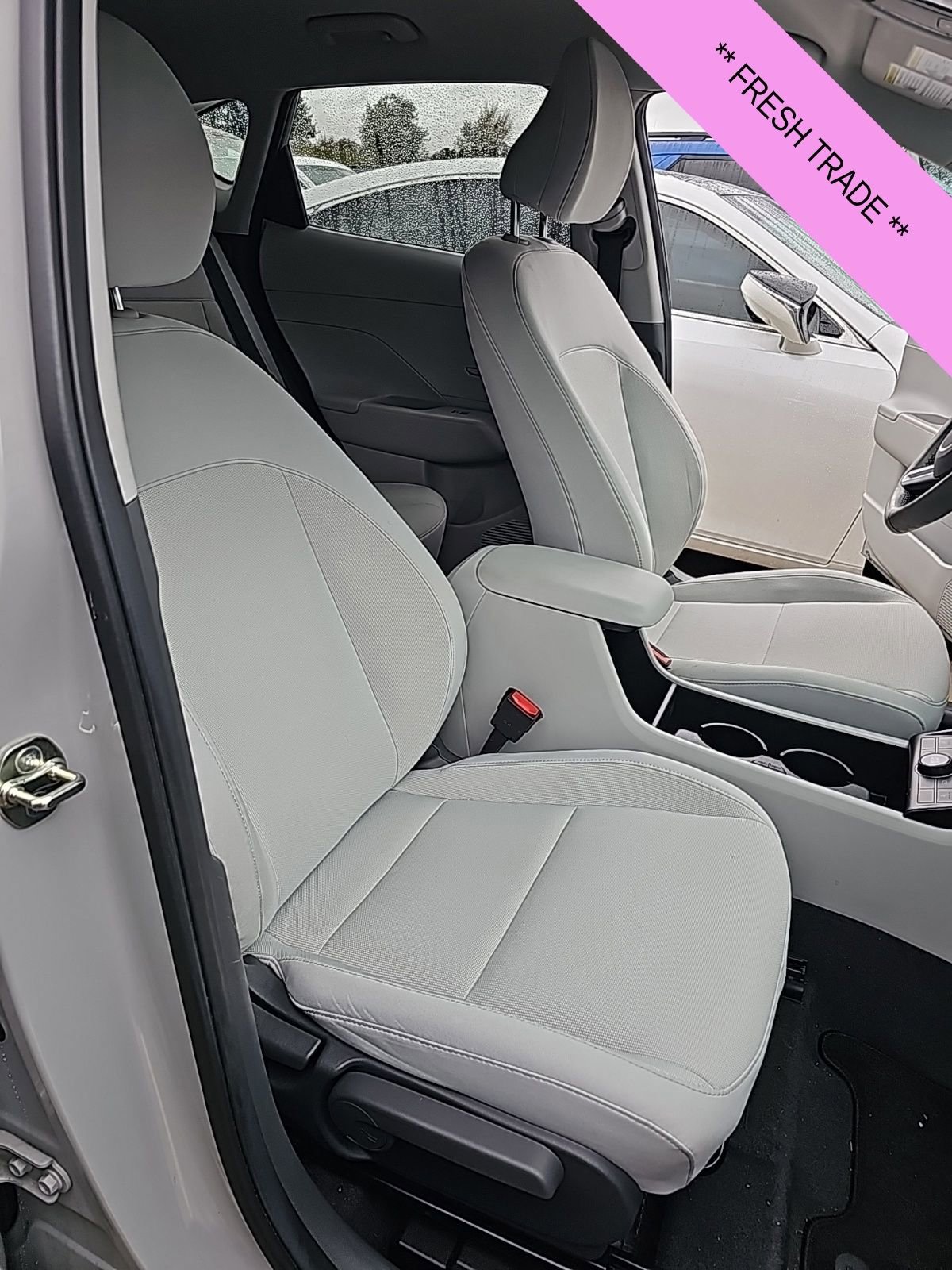 Certified 2024 Hyundai Kona SEL w/ Convenience Package image 14