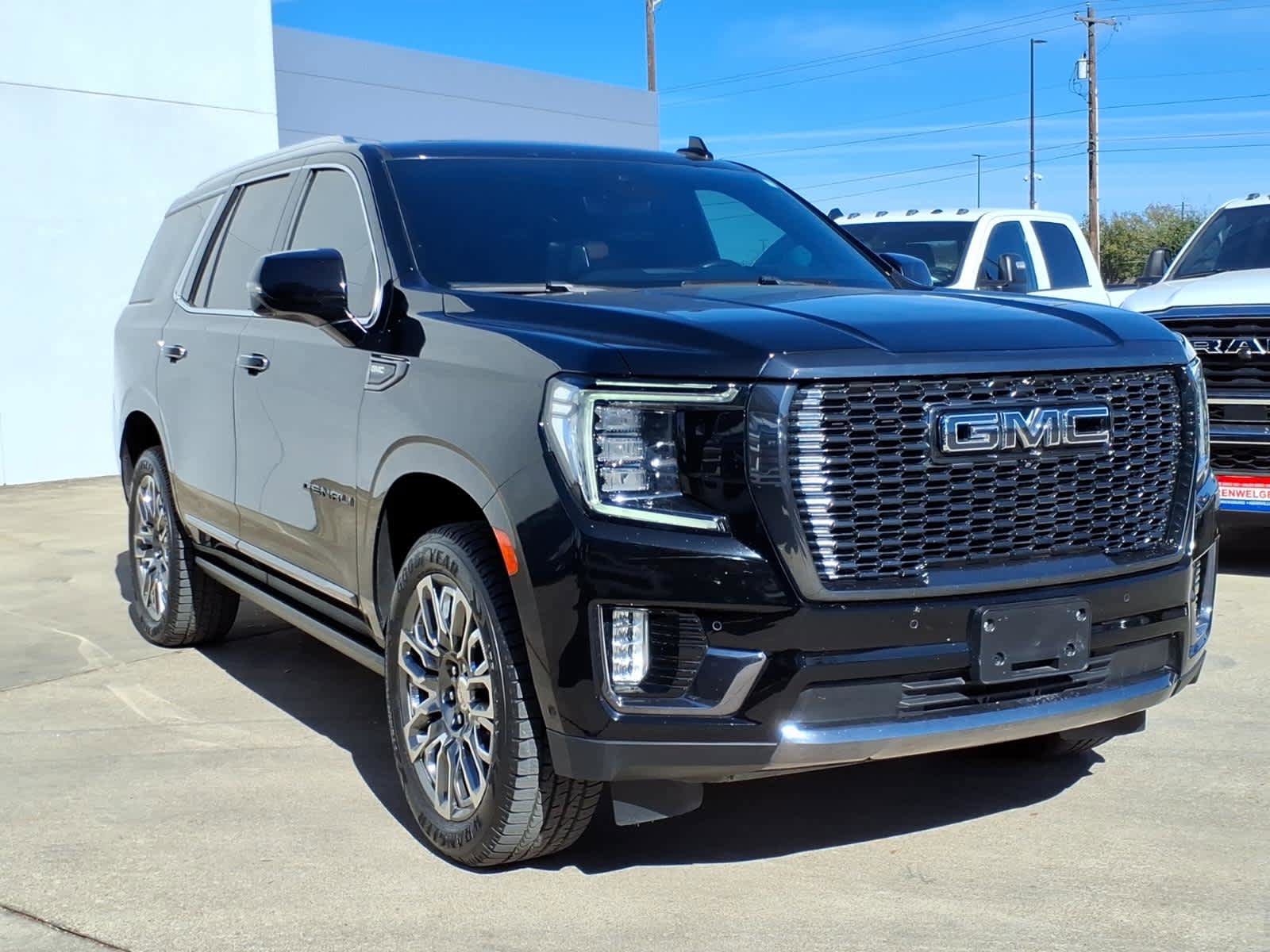 Certified 2024 GMC Yukon Denali Ultimate AWD/4WD image 31