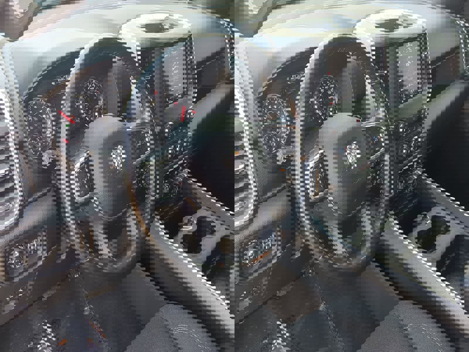 Certified 2019 RAM 1500 Big Horn image 10