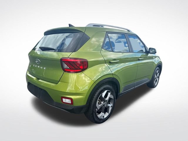 Used 2021 Hyundai Venue SEL FWD video 3